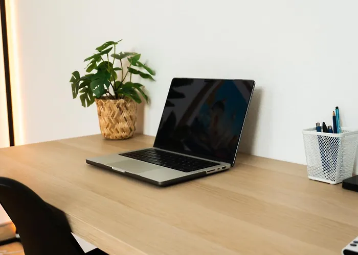 Helle & Gemuetliche Dachwohnung Mit Terasse Daire Berlin