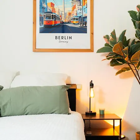 Helle & Gemuetliche Dachwohnung Mit Terasse